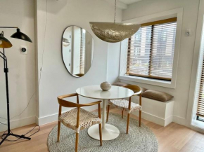 Minimalist Brooklyn Gem to Yourself